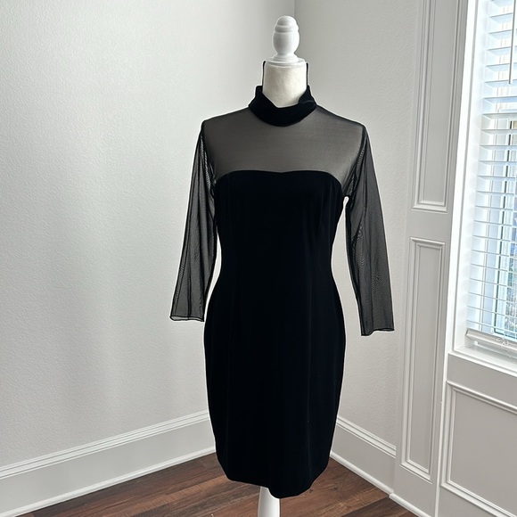 JESSICA HOWARD | Velvet Dress | Black | Size 12P - Picture 2 of 14
